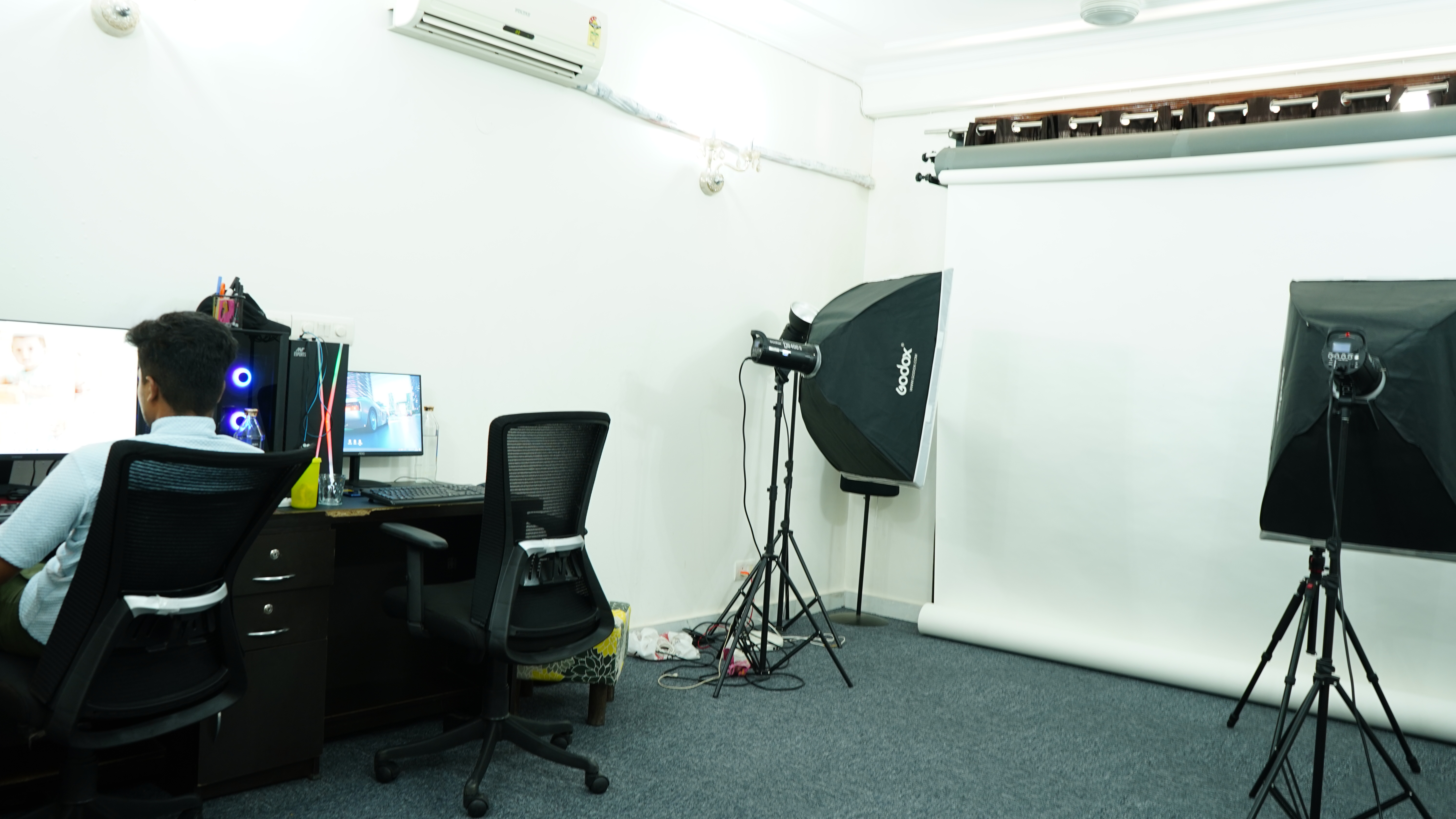 Editor Room